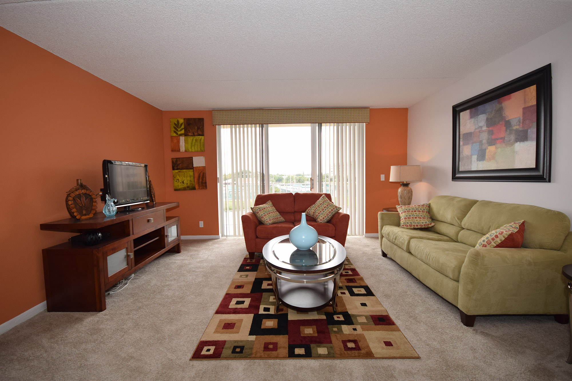 Tennis Towers Apartments